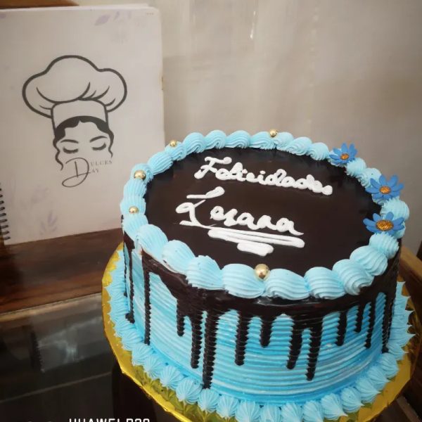 Cake de 25 cm de diámetro.