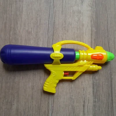 Pistola agua 