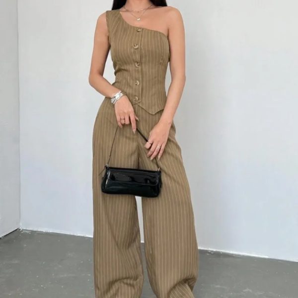 Conjunto  beige