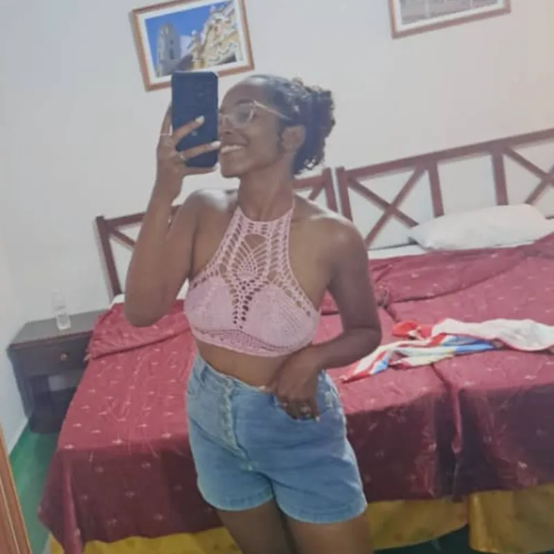 Top con diseño de piña