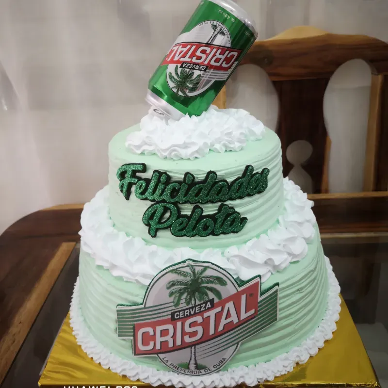 Cake Cerveza Cristal.