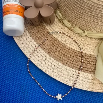 Collar de mostacillas