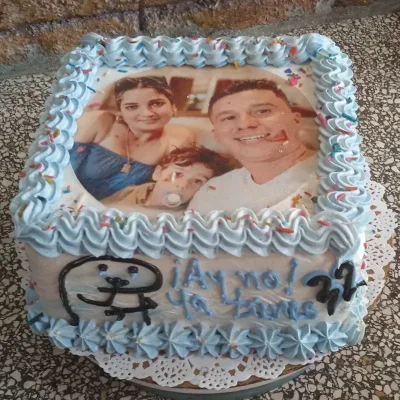 Cuadrados de 20 cm con papel comestible