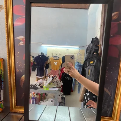 Espejo de Marco Negro