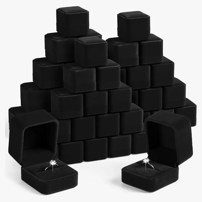 Cajas de terciopelo negras modelo 1