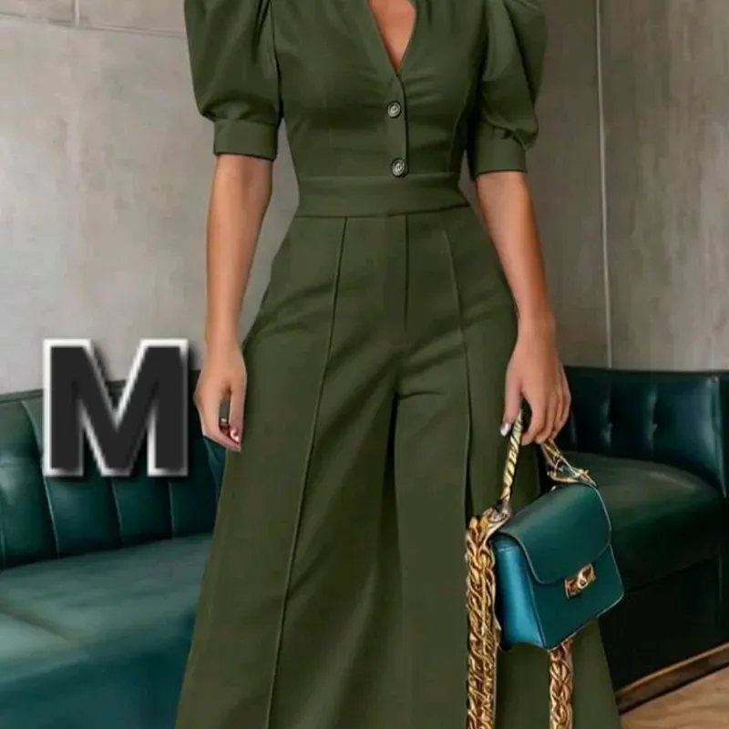 Mono de Pierna Ancha con Cuello V