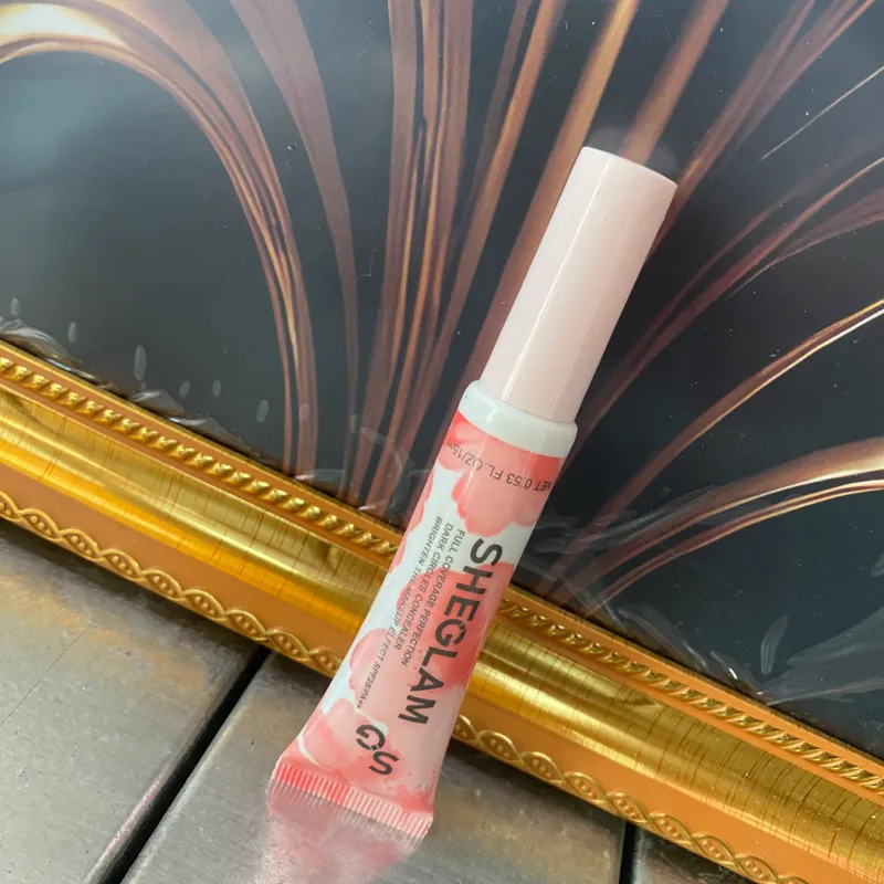 Corrector de Ojeras Sheglam