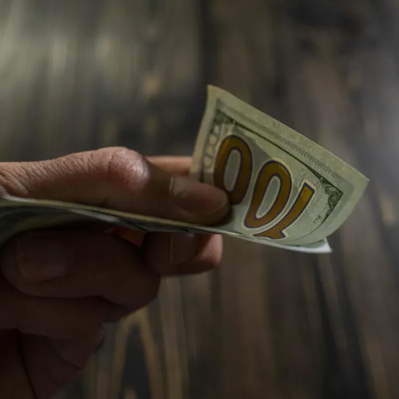 $100 en Cuba (Envio de Remesa desde EEUUU