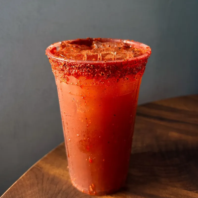 Servicio de Michelada