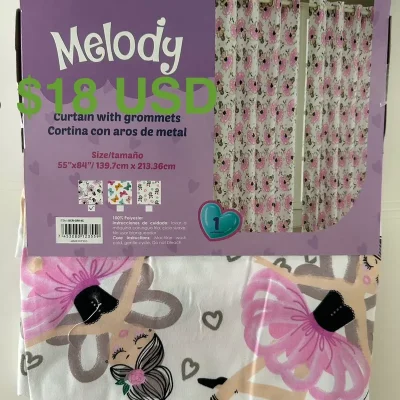 Cortinas de niñas ( 2 paños) $18 USD