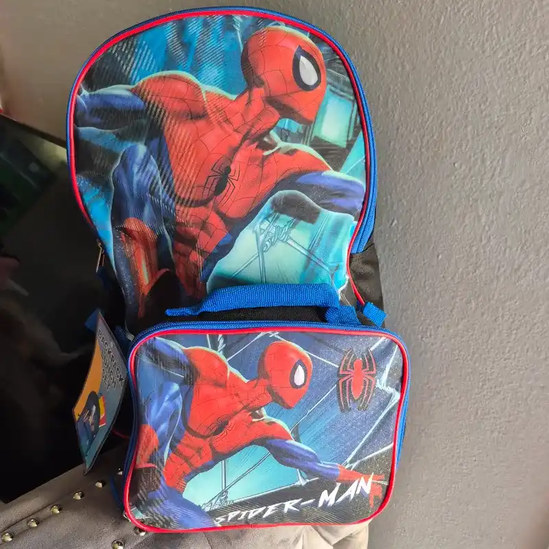 ❤️Mochila con lonchera