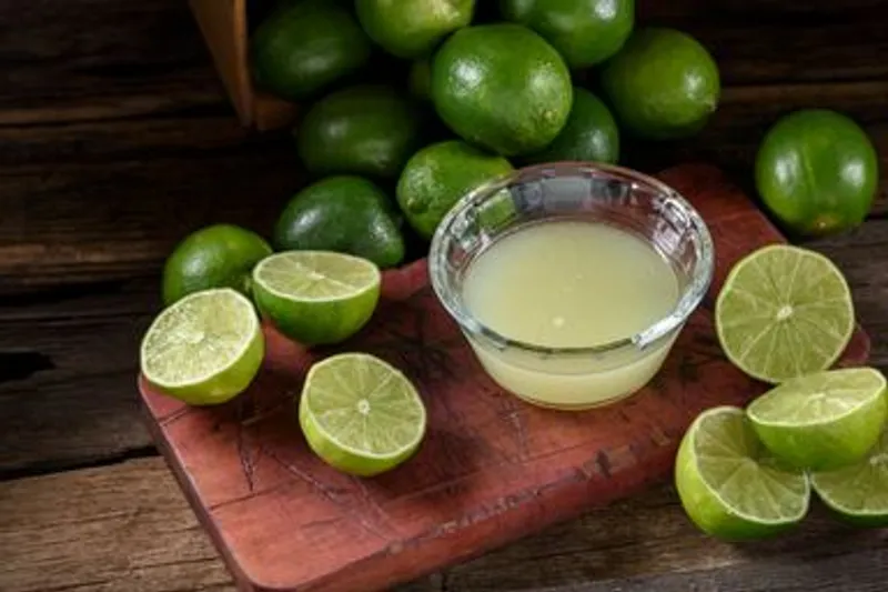 Zumo de limon(pomo)