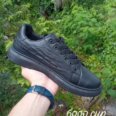  Tenis Negro Croco