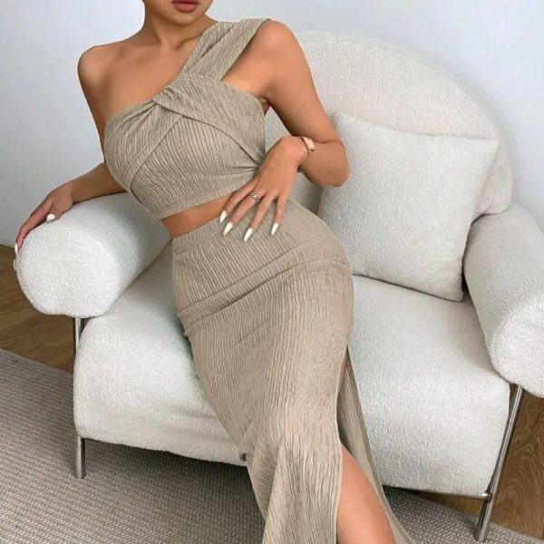  Conjunto de falda larga y top de un tirante tejido con textura — Albaricoque