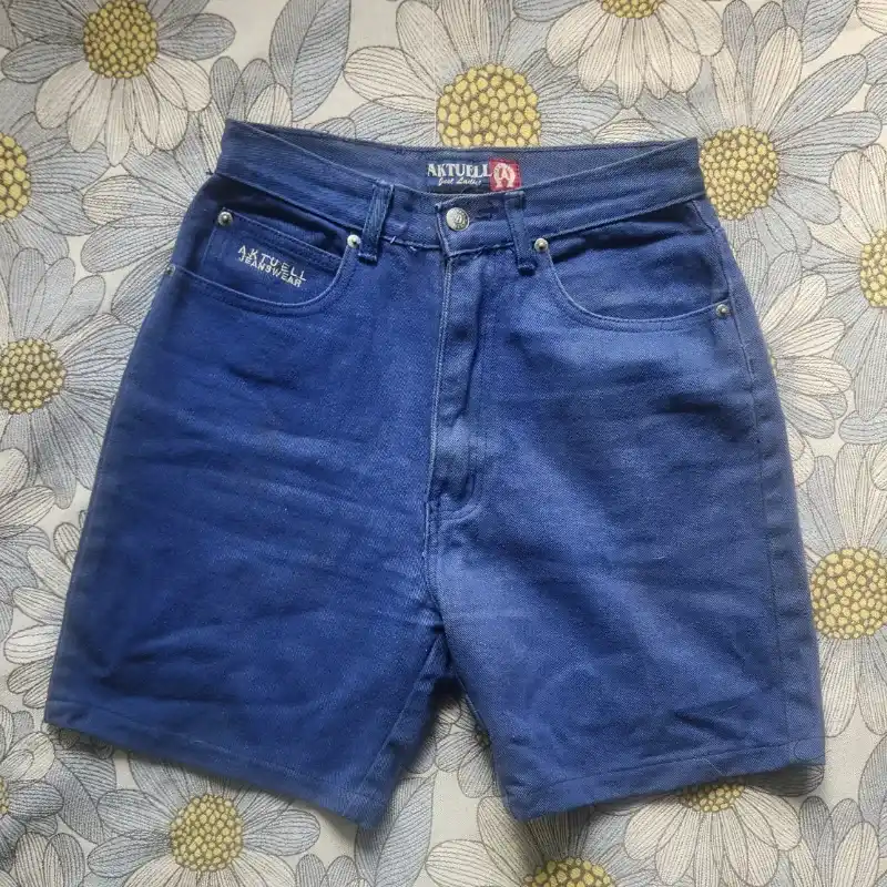 Short talla M