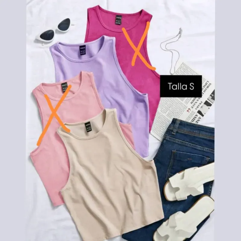 Top corto sin mangas