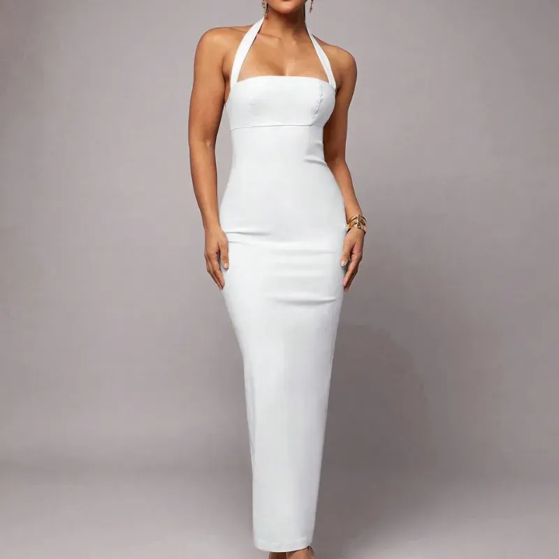 Vestido ajustado elegante con abertura trasera