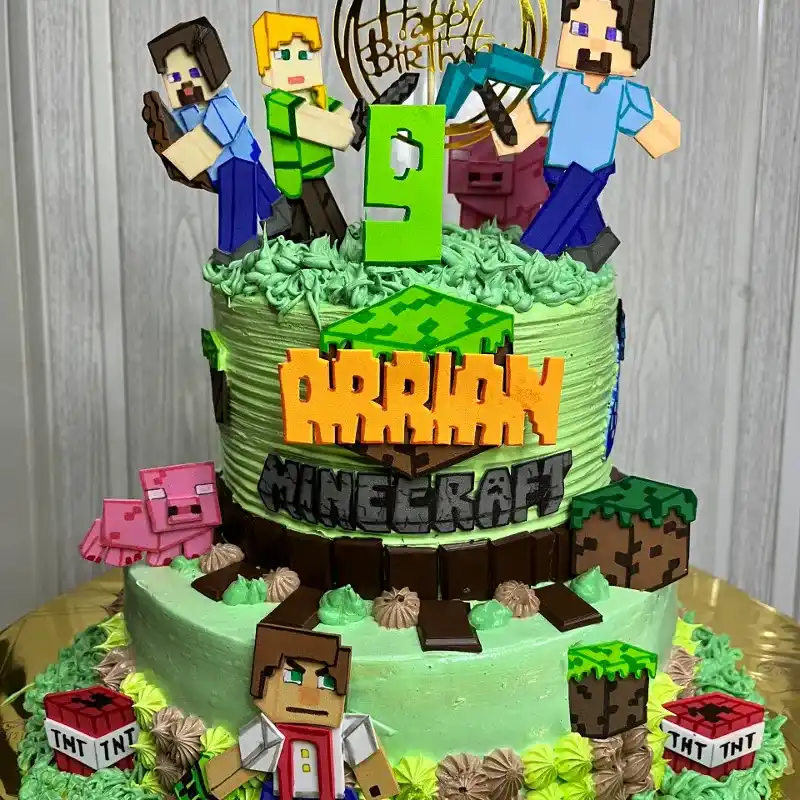 Cake con temática de Minecraft
