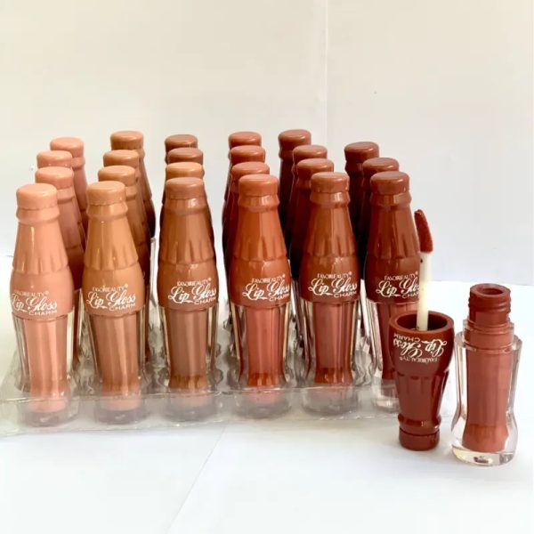 Labial en forma de botella
