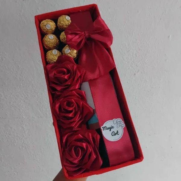 Caja de vino con ferrero