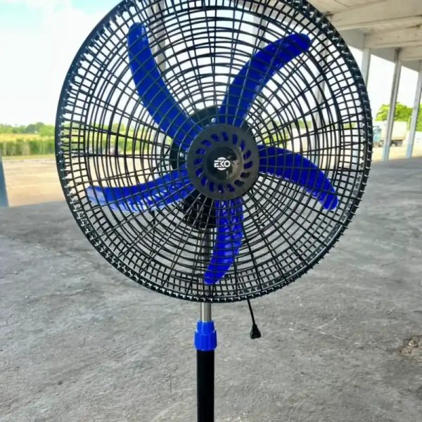 Ventilador de pedestal
