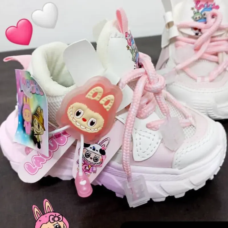  CORTE BAJO LABUBU ROSA