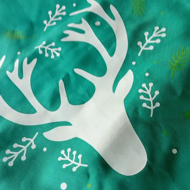 Cojines con forros navideños