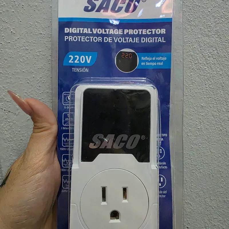 Protector de Voltaje 220V