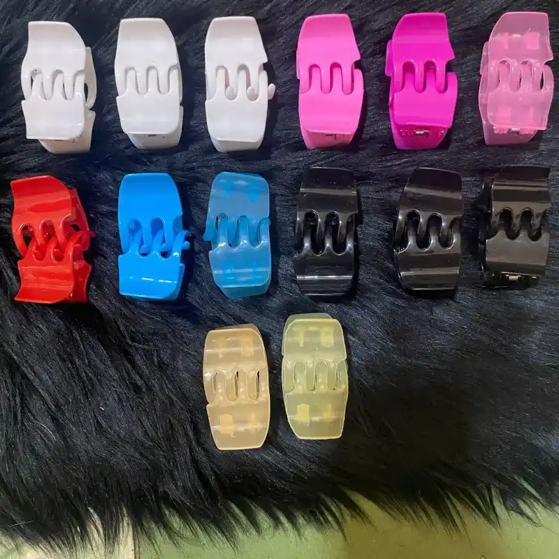 Pellizcos medianos engomados