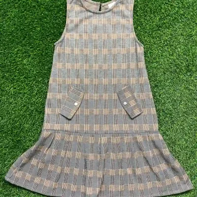 Vestido de cuadros europeo