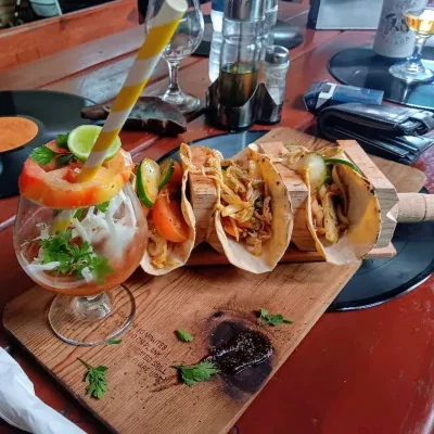 Tacos con camarón