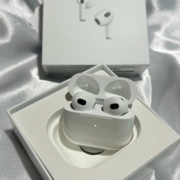 AirPods