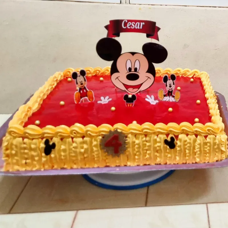 Cake de bandeja con temática