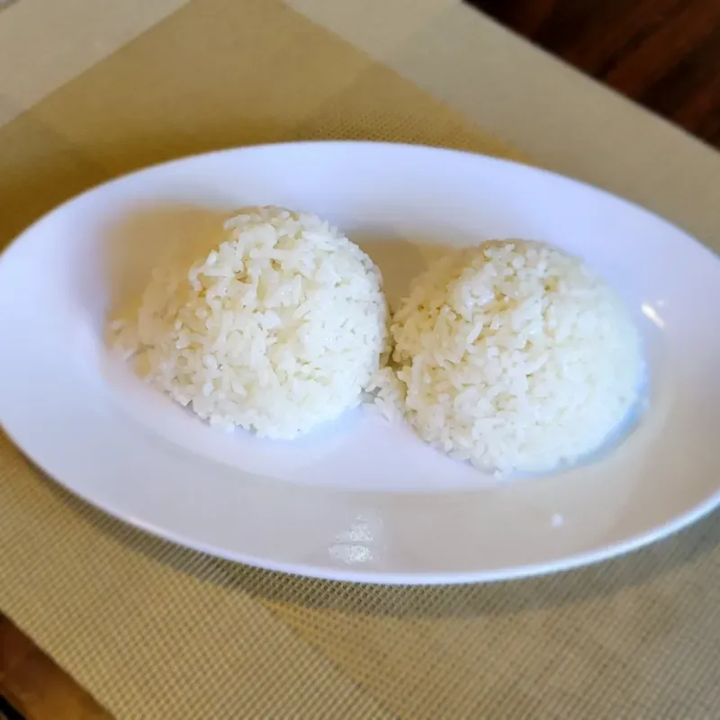 Ración de arroz blanco