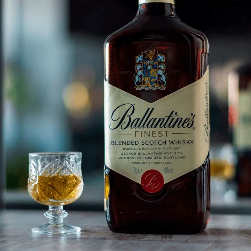 Whisky Ballantine's