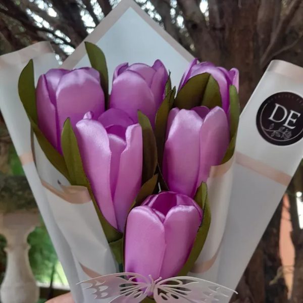 Jardin de tulipanes 