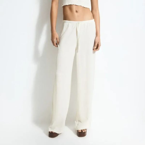 Pantalon con cordon de ajuste
