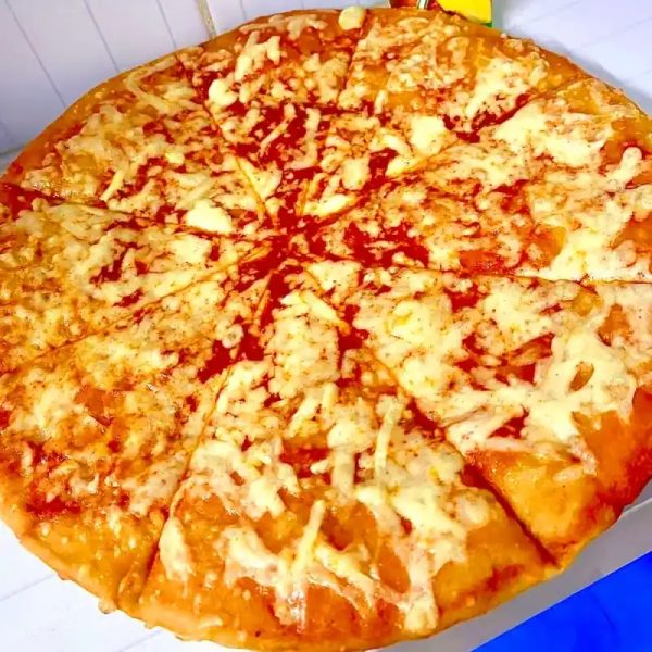 Pizza Napolitana de Queso Gouda