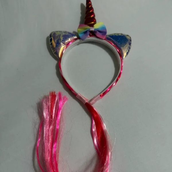 Cintillo de unicornio con coleta