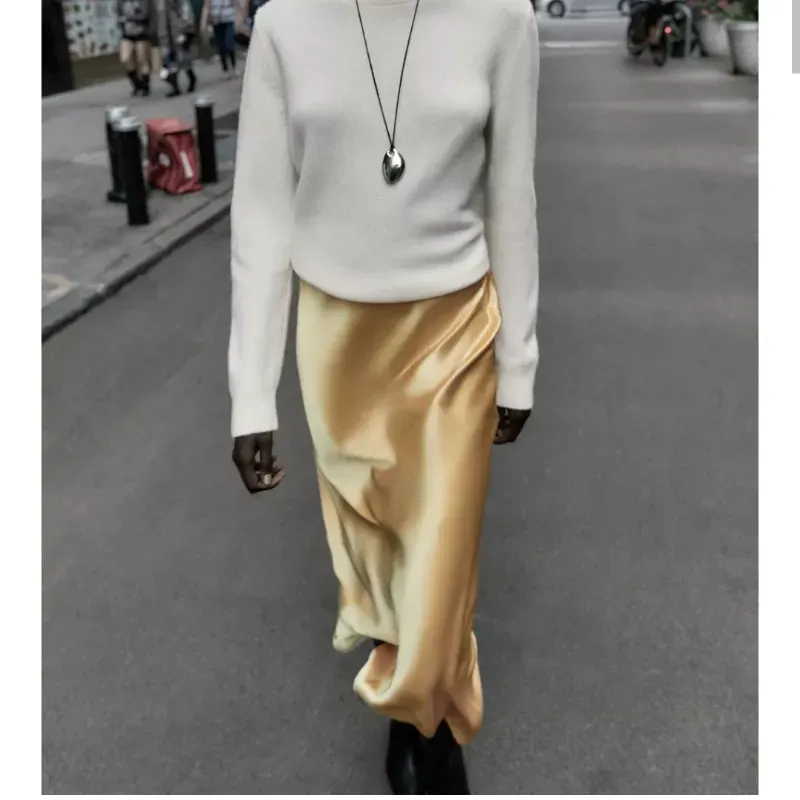 Falda Midi Satinada ZARA