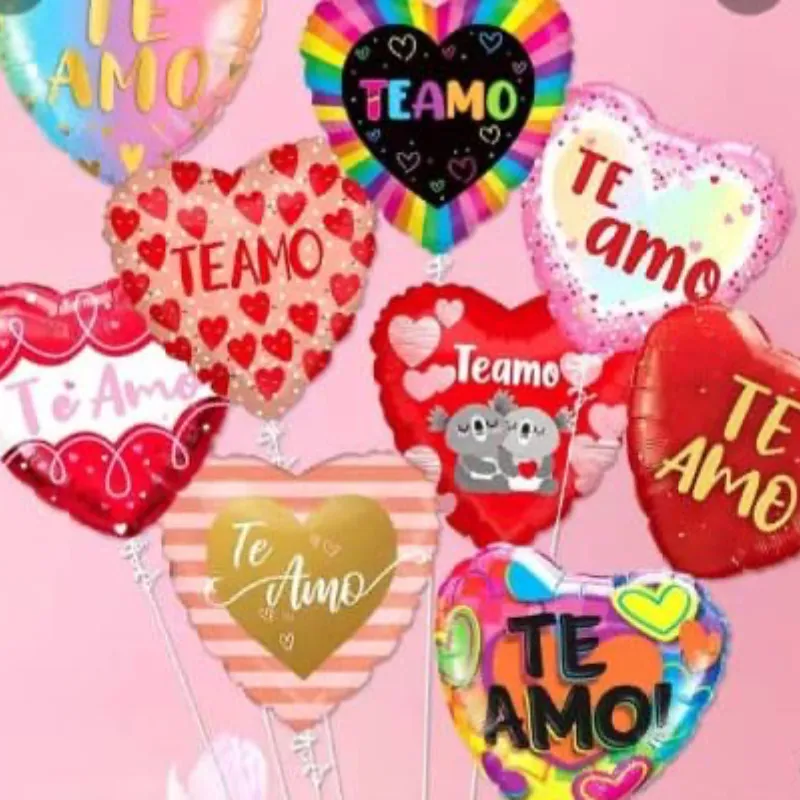 Globos metálicos en forma de corazón