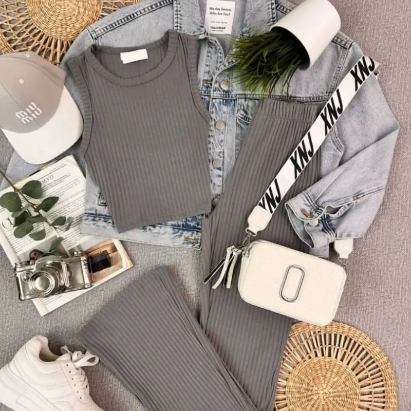 Conjunto Gris blusa y pantalon
