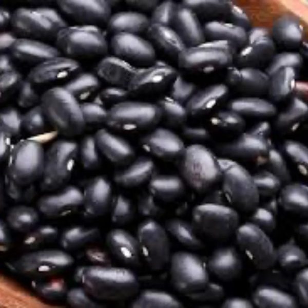 Frijoles negros x lb