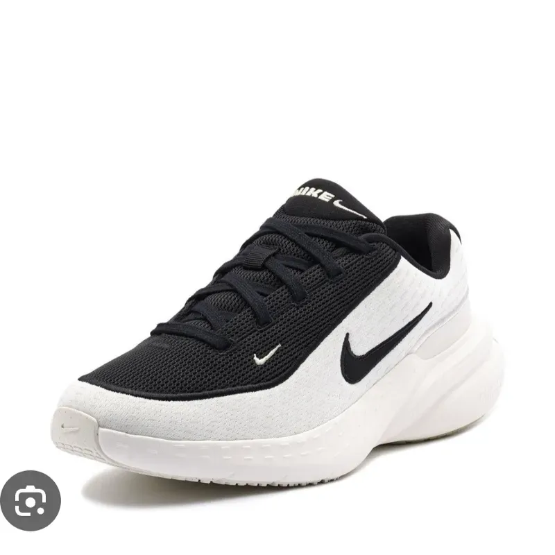 Tenis Nike