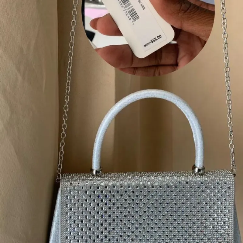 Cartera de vestir asas cortas y cadena Larga