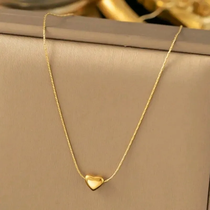 Colgante de acero inoxidable chapado en oro de 18 k