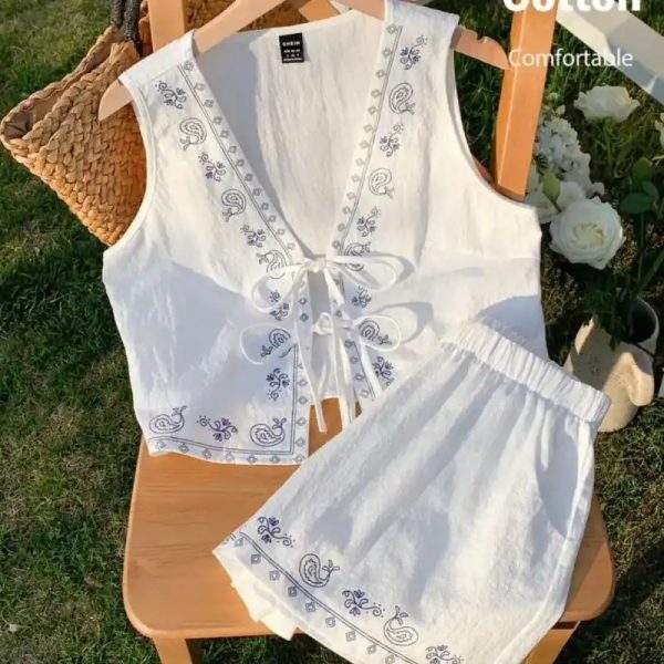Conjunto de top y short blanco