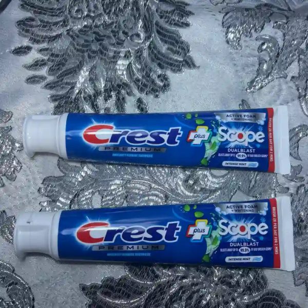 Pasta dental crest