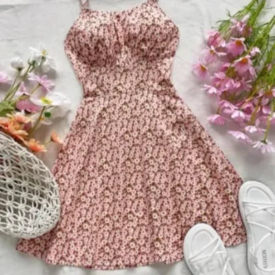  Vestido corto de espalda afuera — Rosado