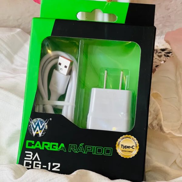 Cargador y cable,